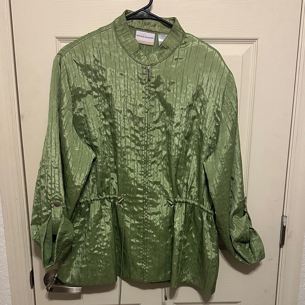 Alfred Dunner Sage Green Women's Blouse